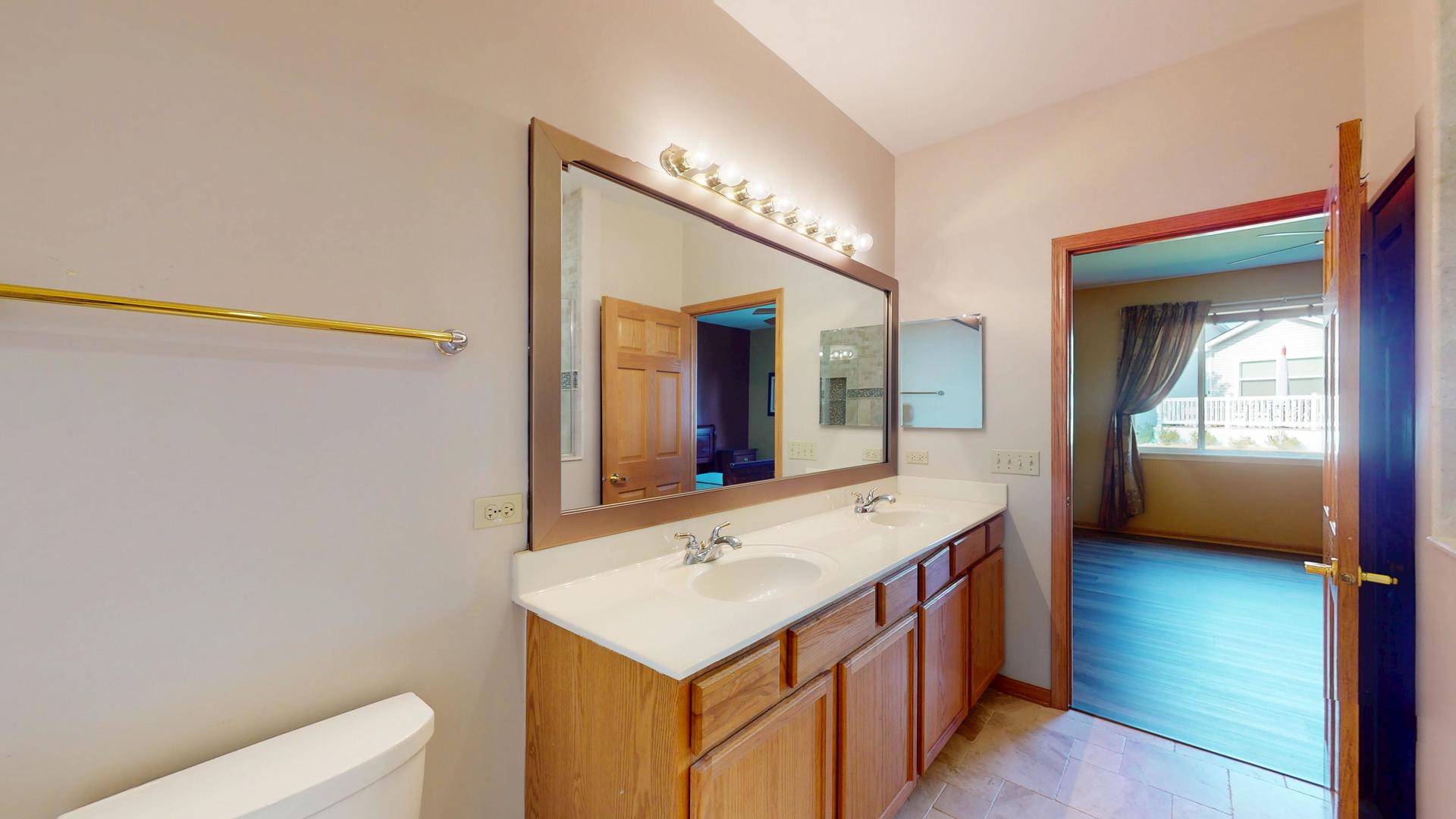 1486 W Grand Haven Road