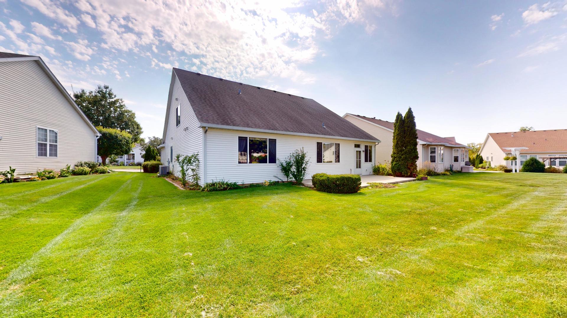 1486 W Grand Haven Road