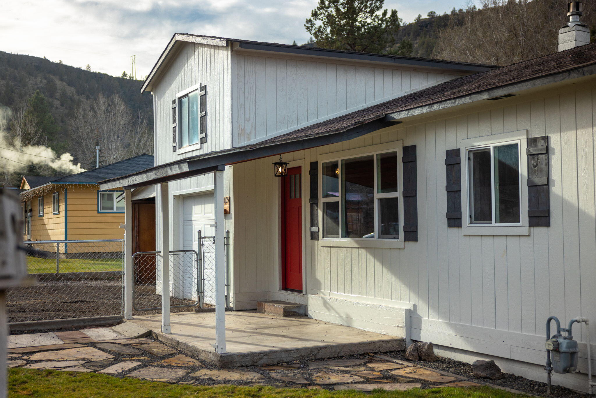 1105 SW Rimrock Road