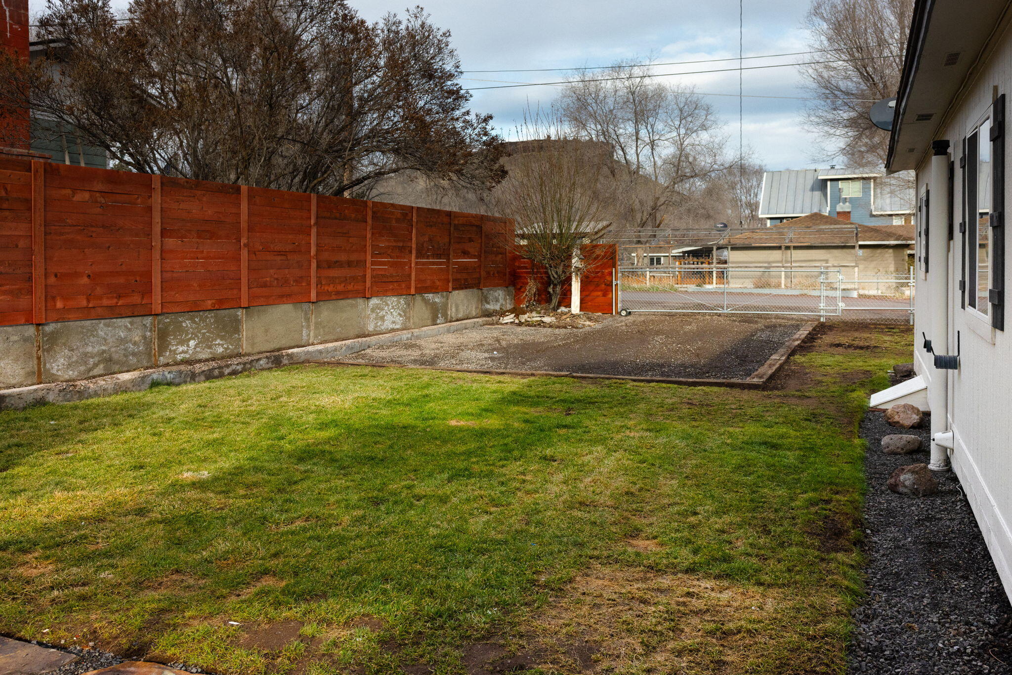 1105 SW Rimrock Road