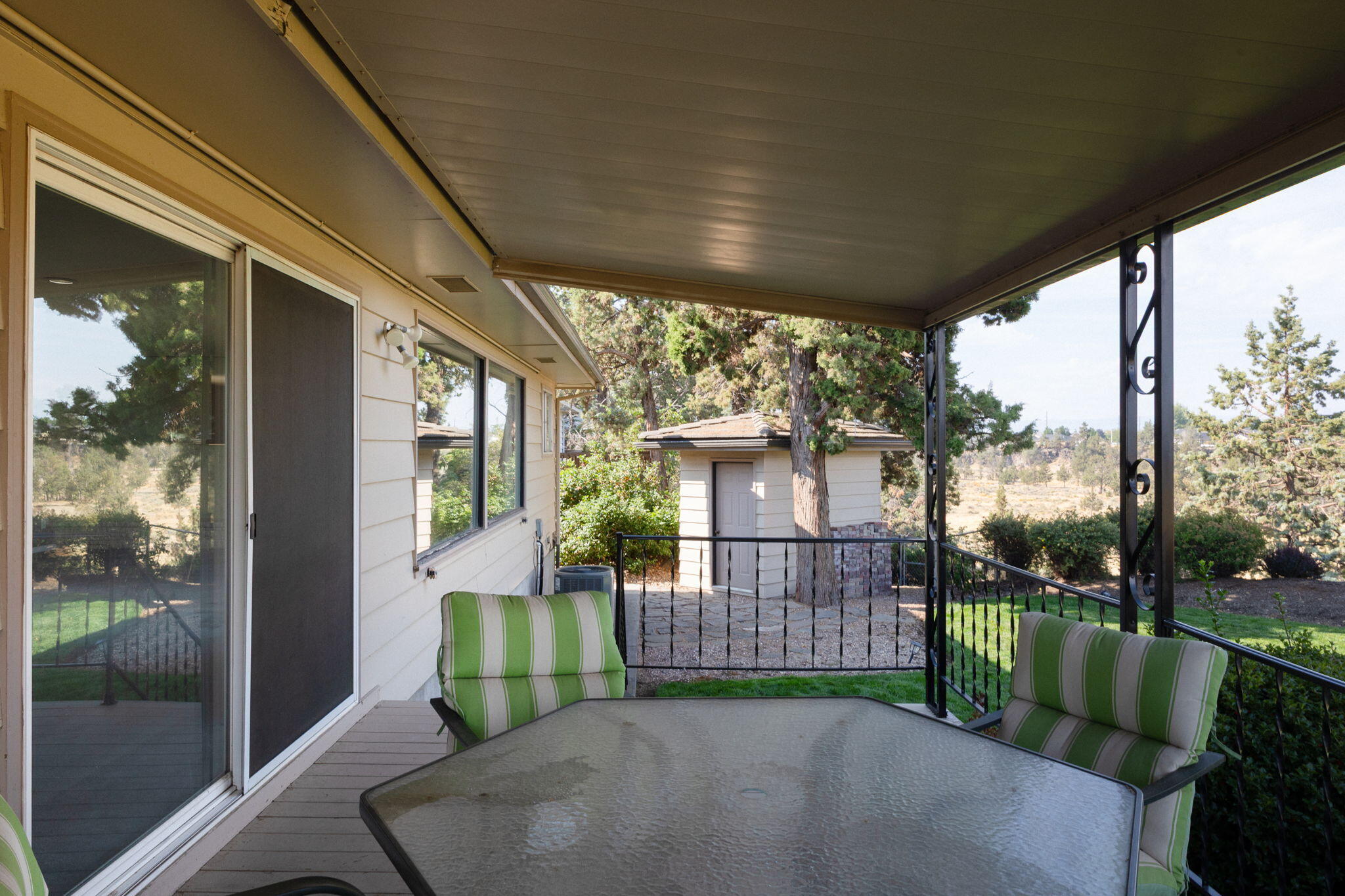 531 NW Canyon Drive