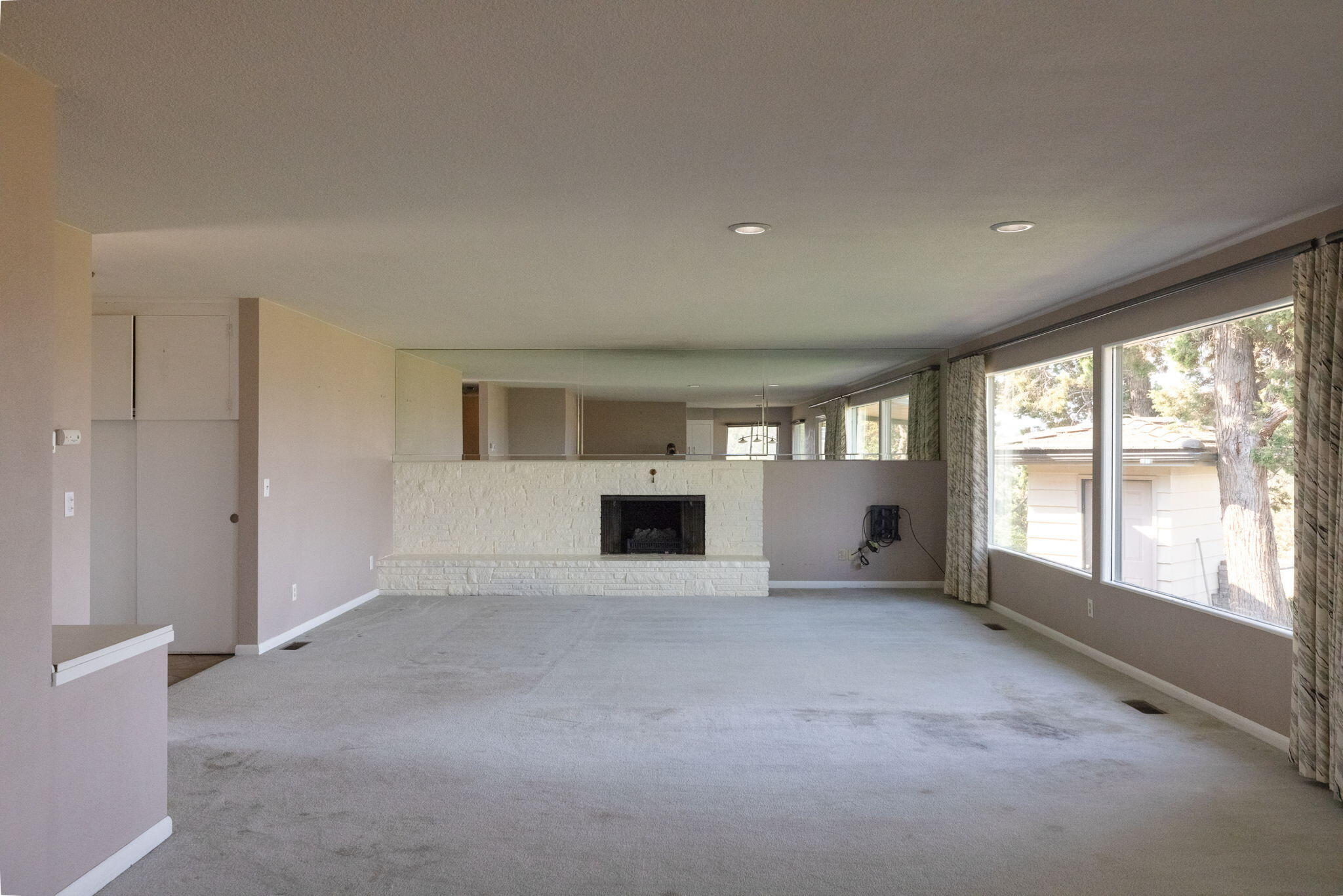 531 NW Canyon Drive