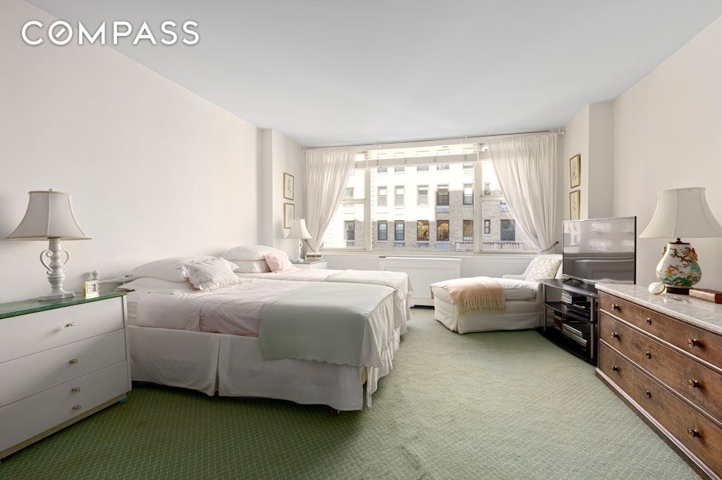 139 E 63rd Street 8D