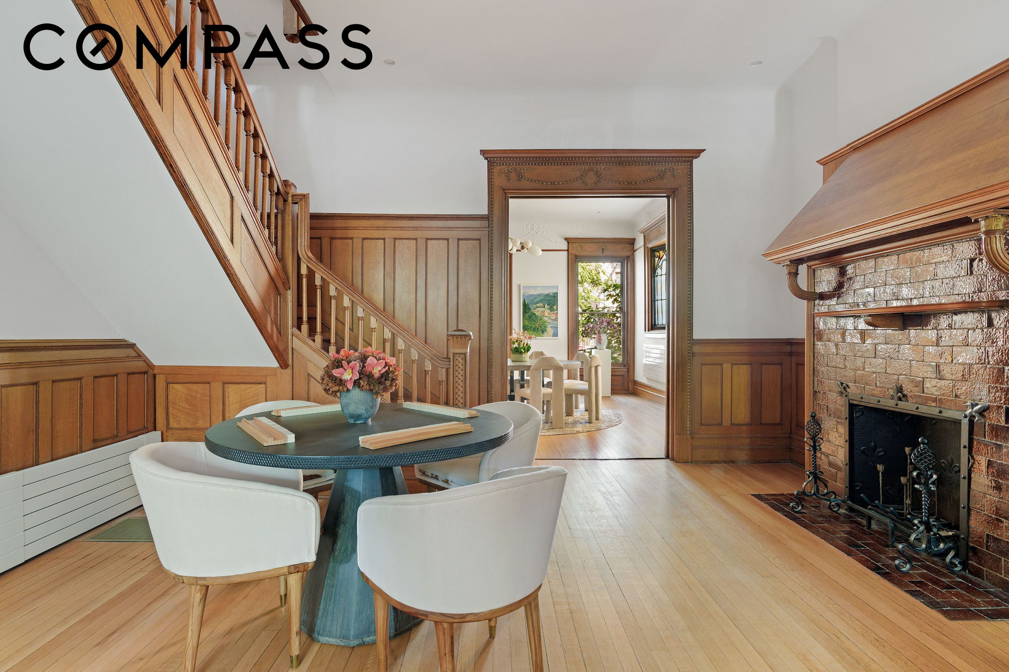 8 Polhemus Place