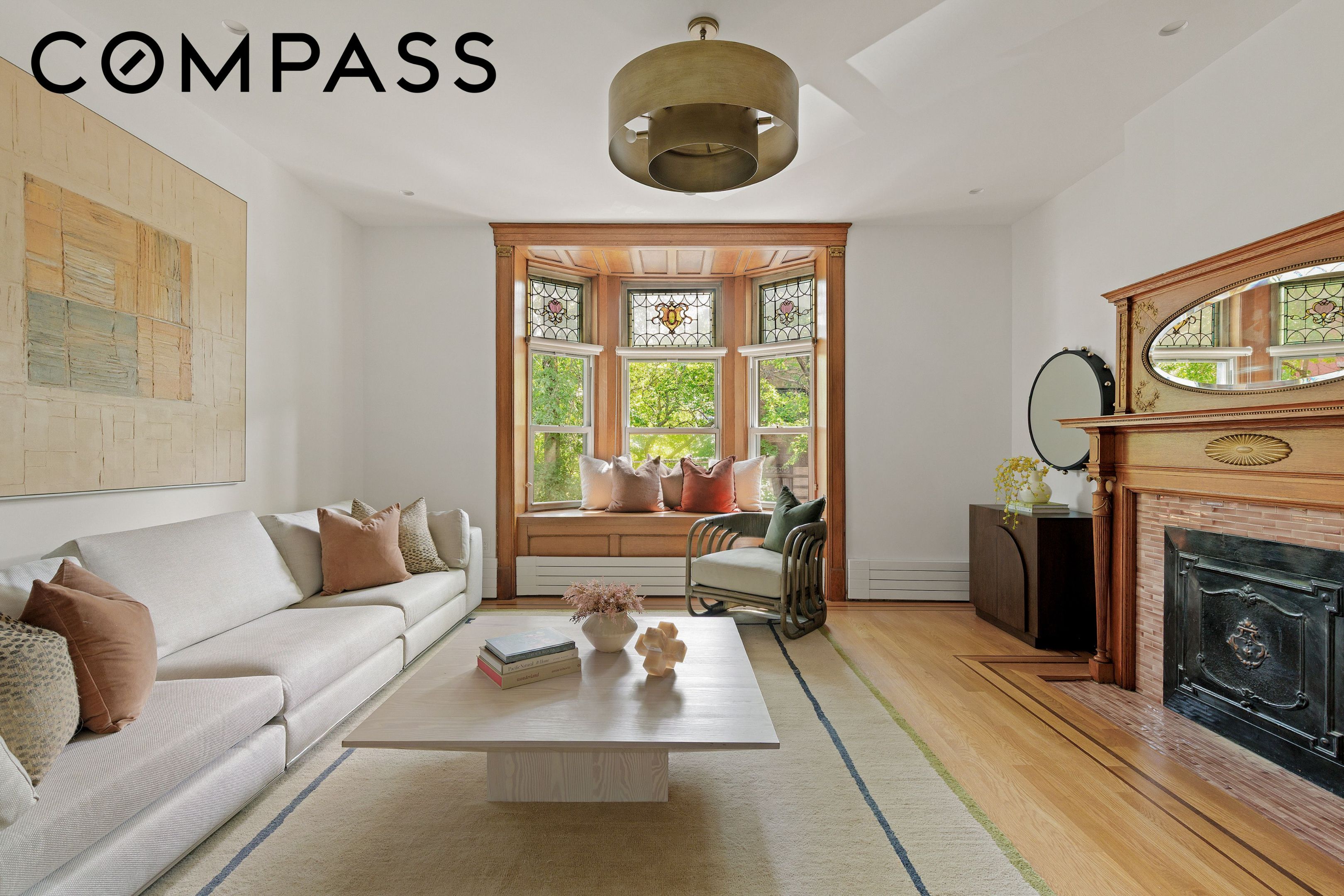 8 Polhemus Place