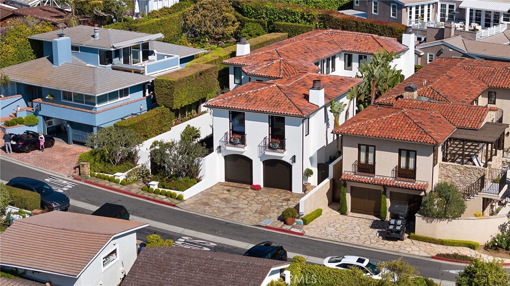 328 Emerald Bay