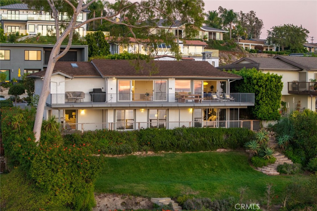 2855 Zell Drive