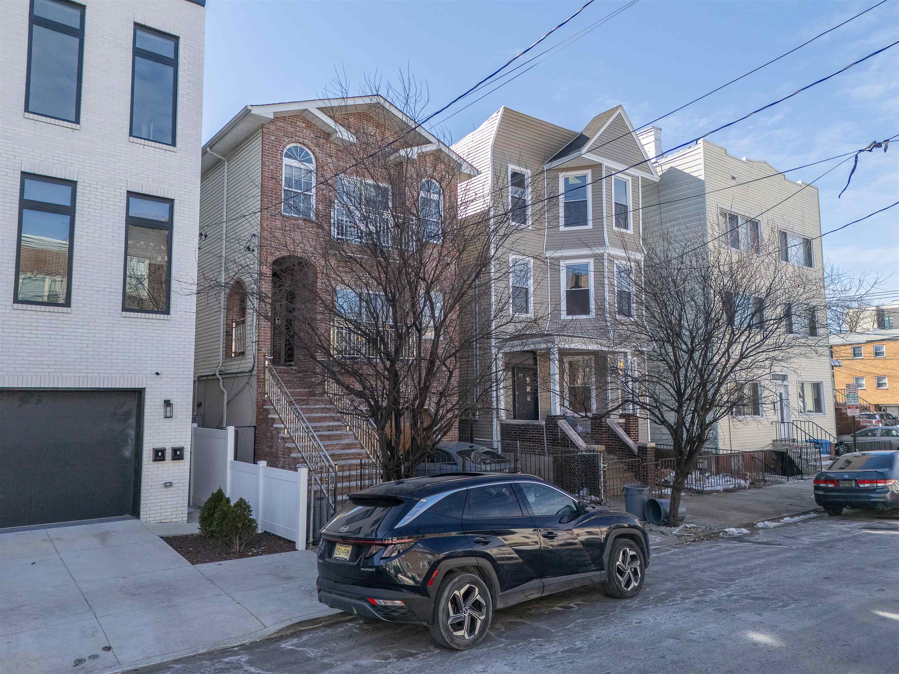 75 BEACON AVE Unit: 2