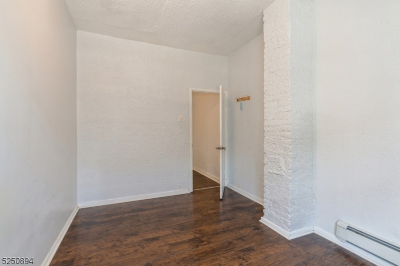 1109 12Th St