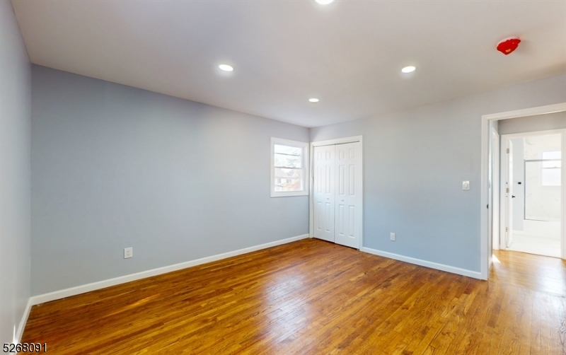 93 Park Ave Unit 2 Ave Unit: 2