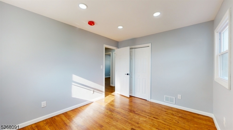 93 Park Ave Unit 2 Ave Unit: 2