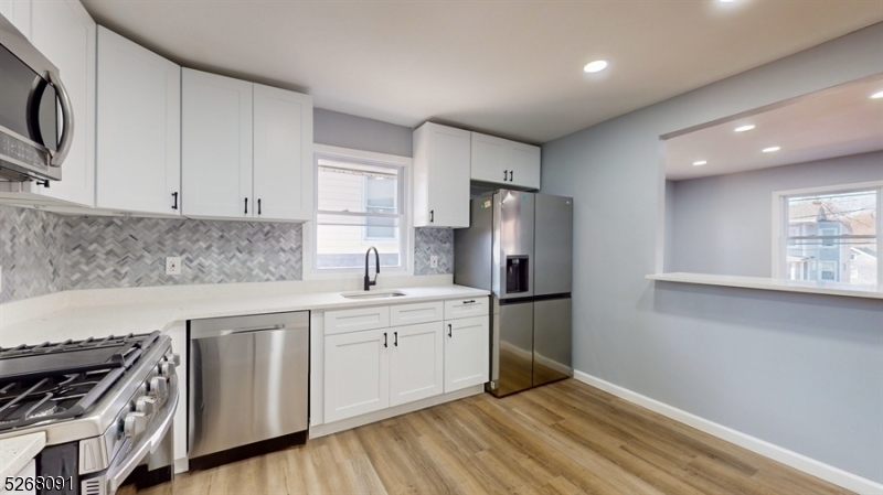 93 Park Ave Unit 2 Ave Unit: 2