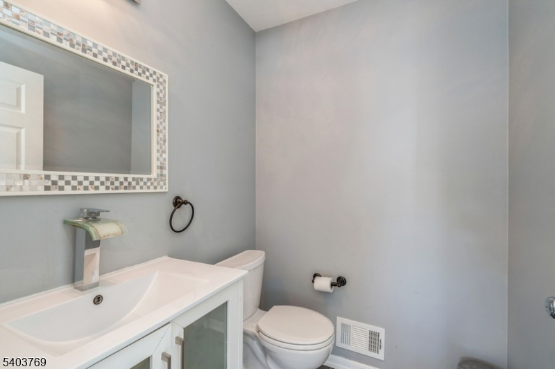 2201 Timber Ridge Ct