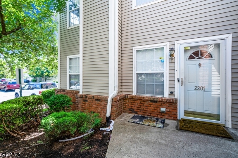 2201 Timber Ridge Ct