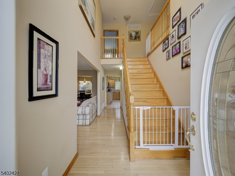 357 George St