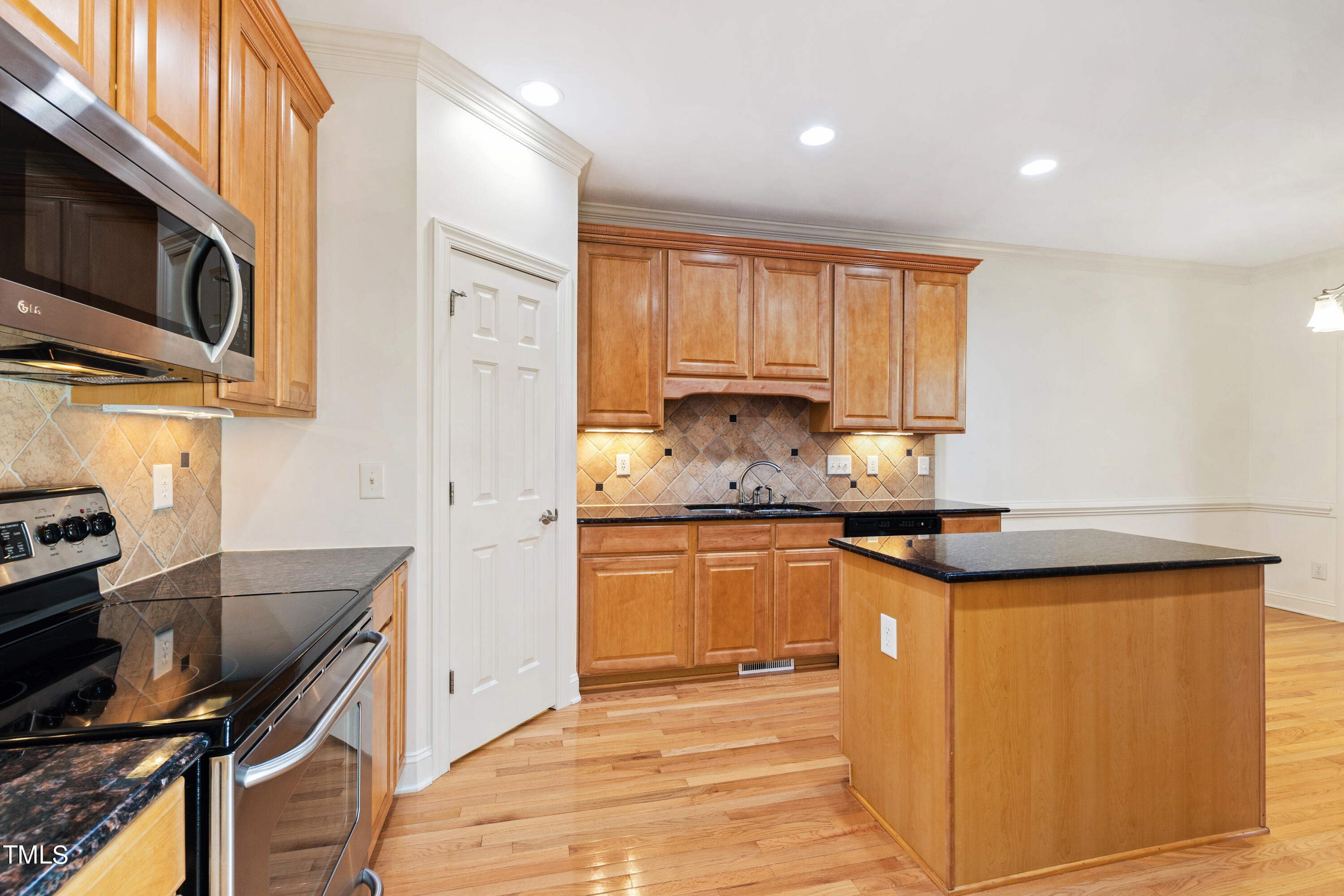 7360 Fontana Ridge Lane