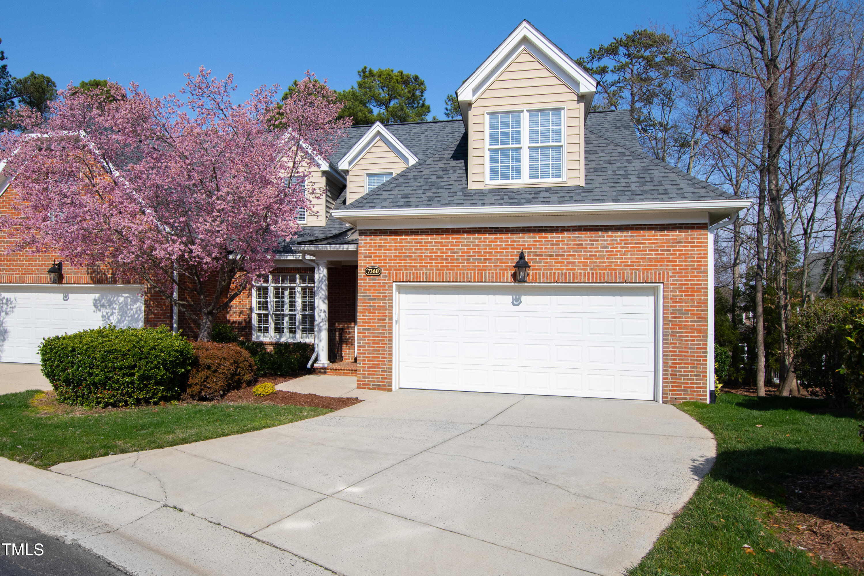 7360 Fontana Ridge Lane