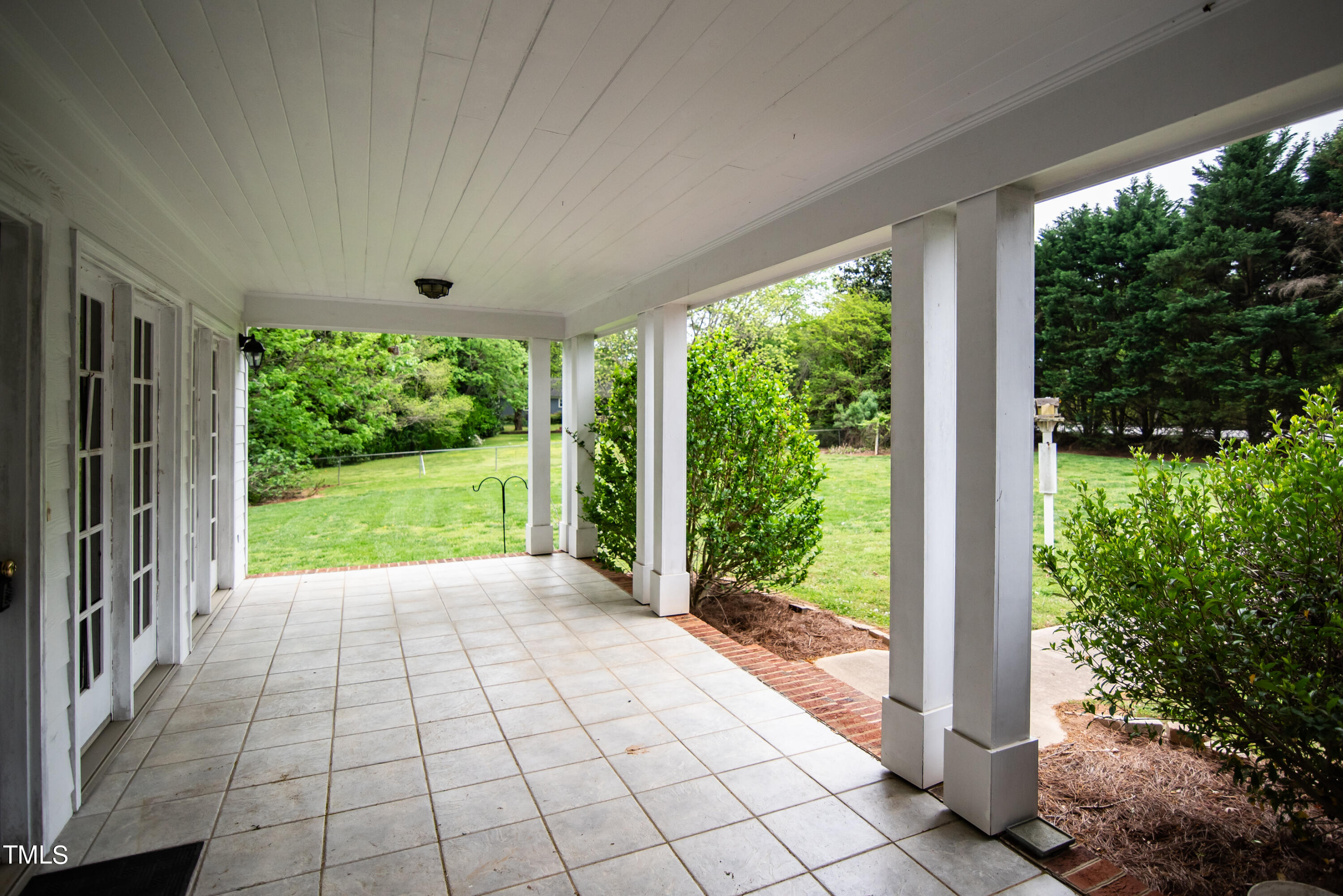 6700 Valley Lake Drive