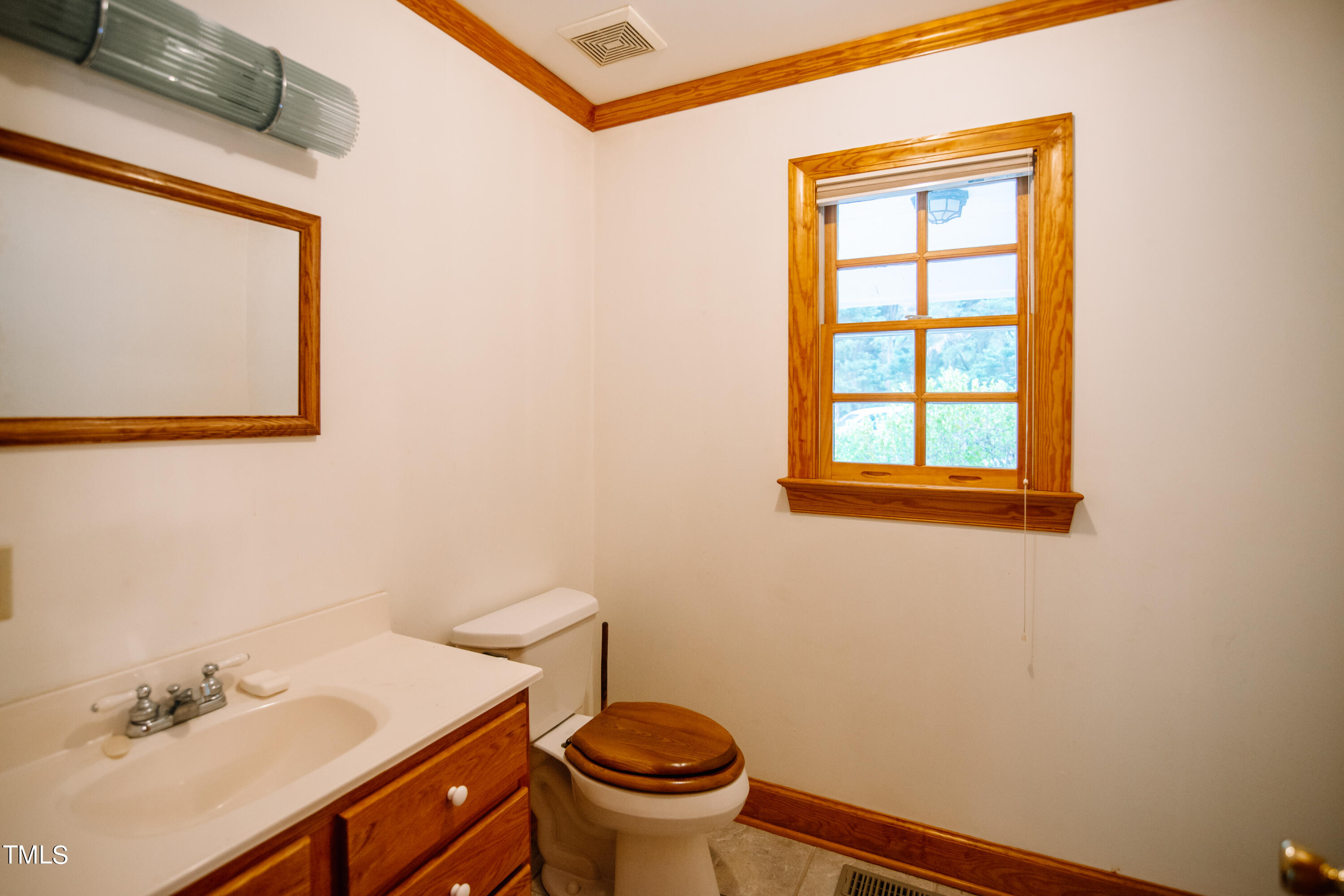 6700 Valley Lake Drive