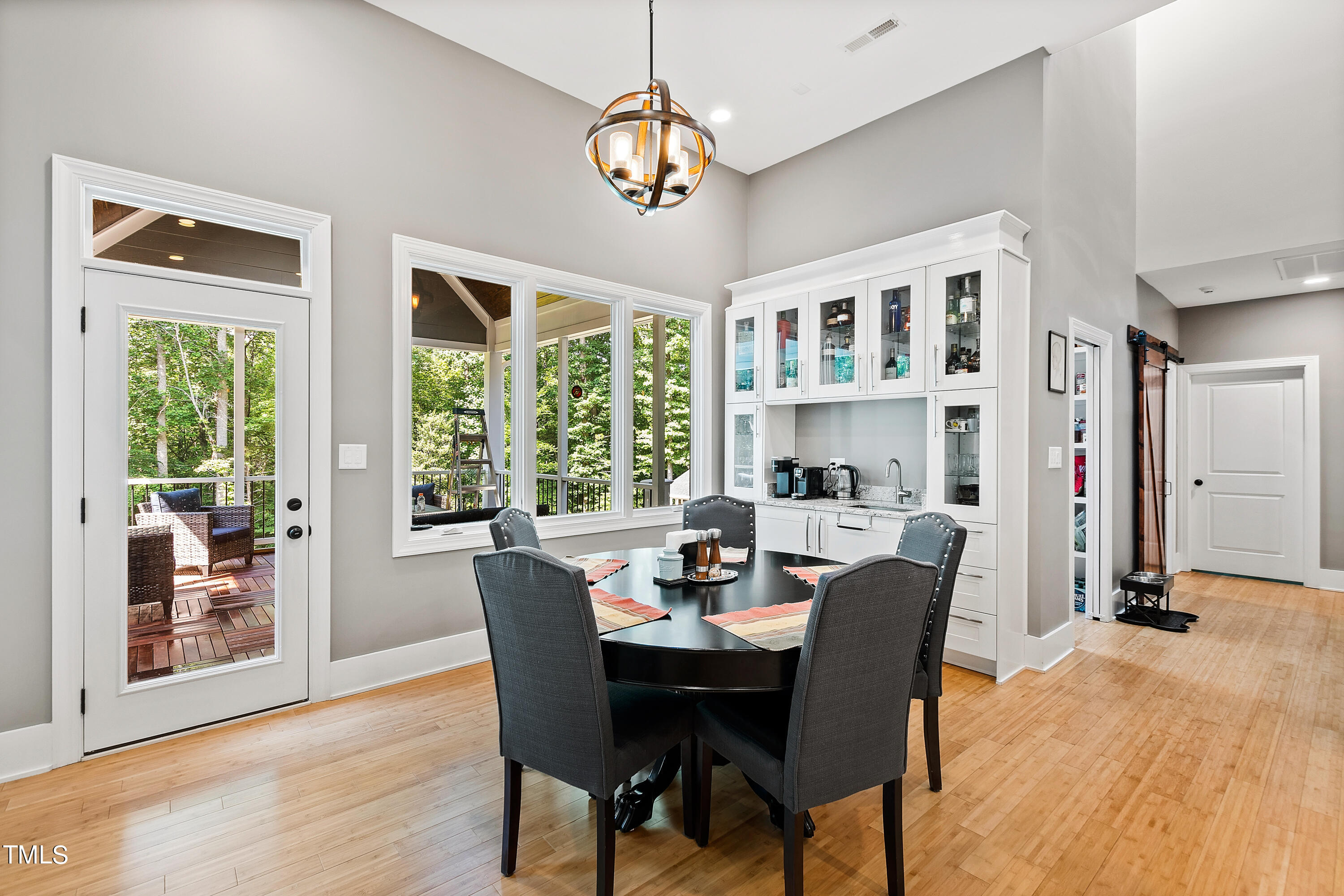 6708 Coit Lane