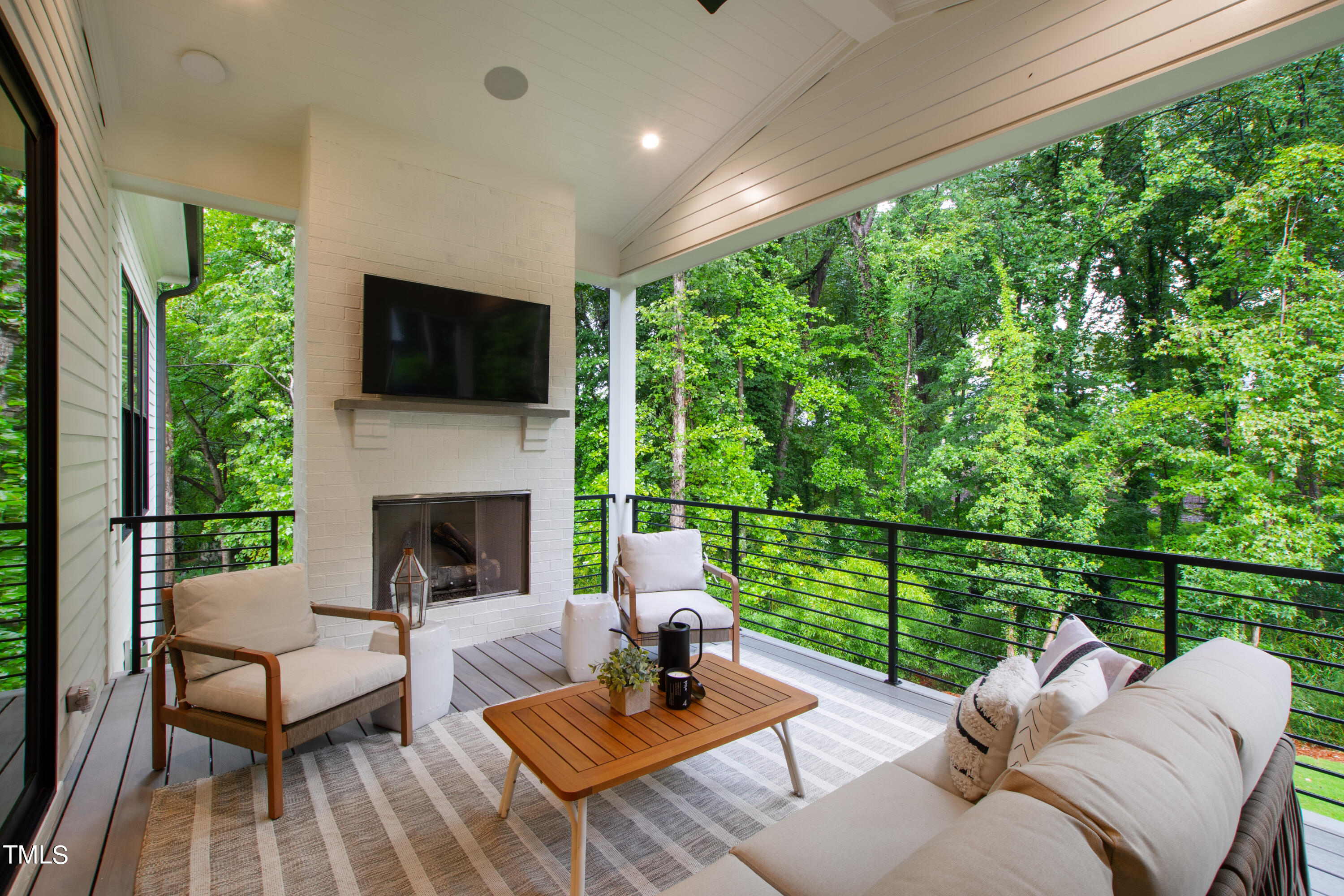 1104 Manchester Drive