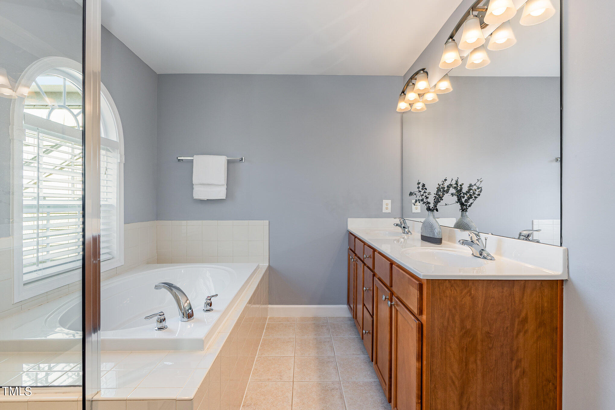 8106 Upper Lake Drive