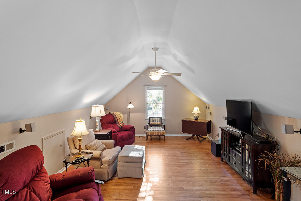 7009 Saddle Springs Court