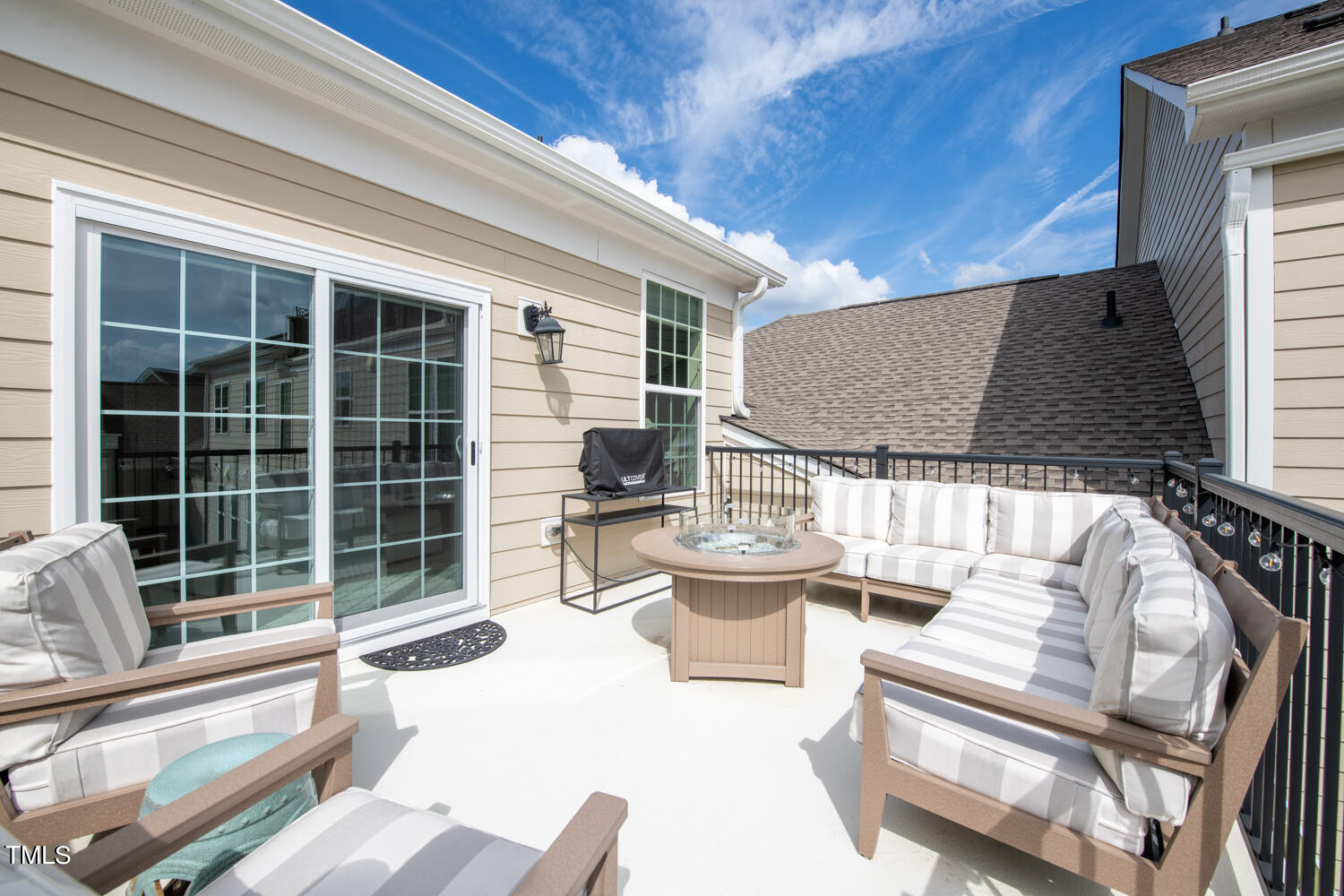 10330 Sablewood Drive # 213