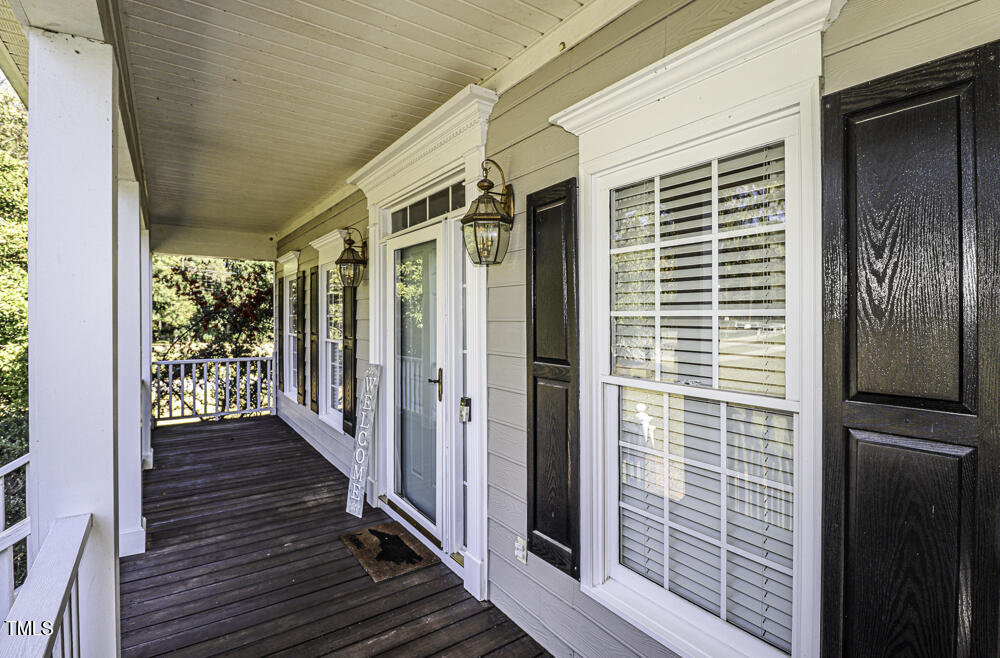 4821 Dorothy Lane