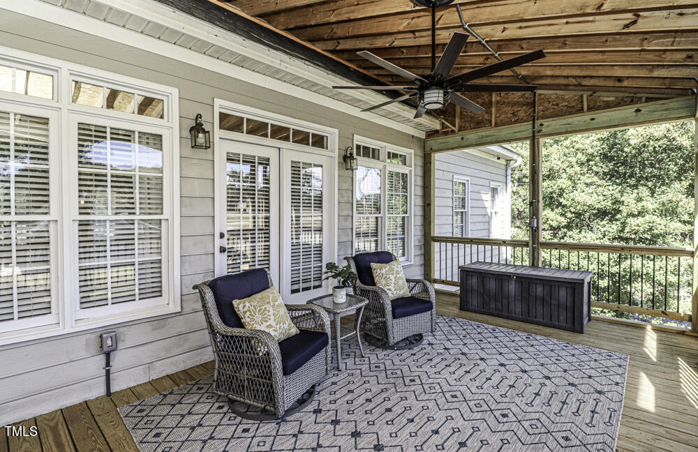 4821 Dorothy Lane