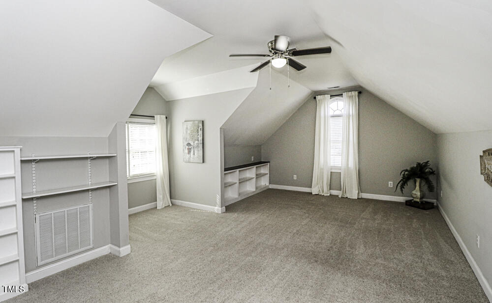 4821 Dorothy Lane