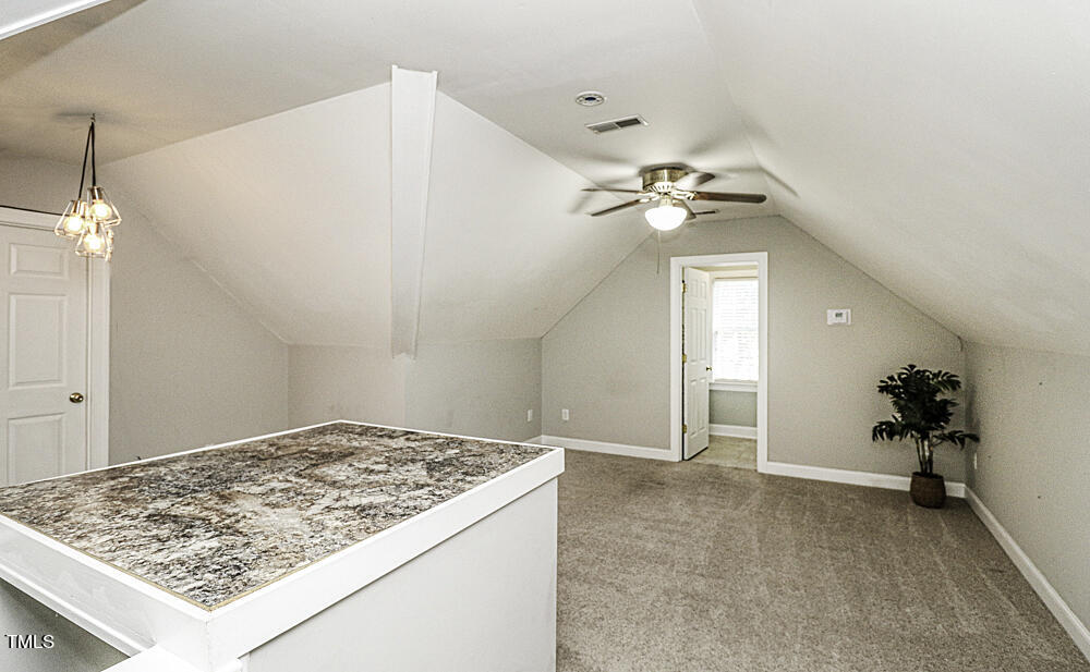 4821 Dorothy Lane