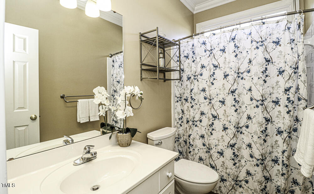 4821 Dorothy Lane