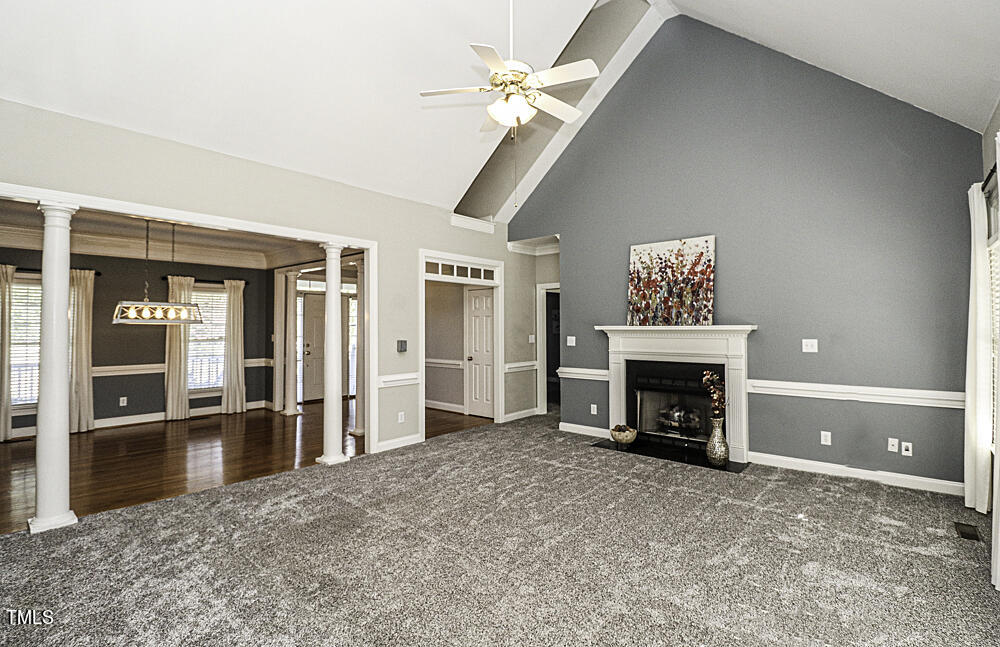 4821 Dorothy Lane