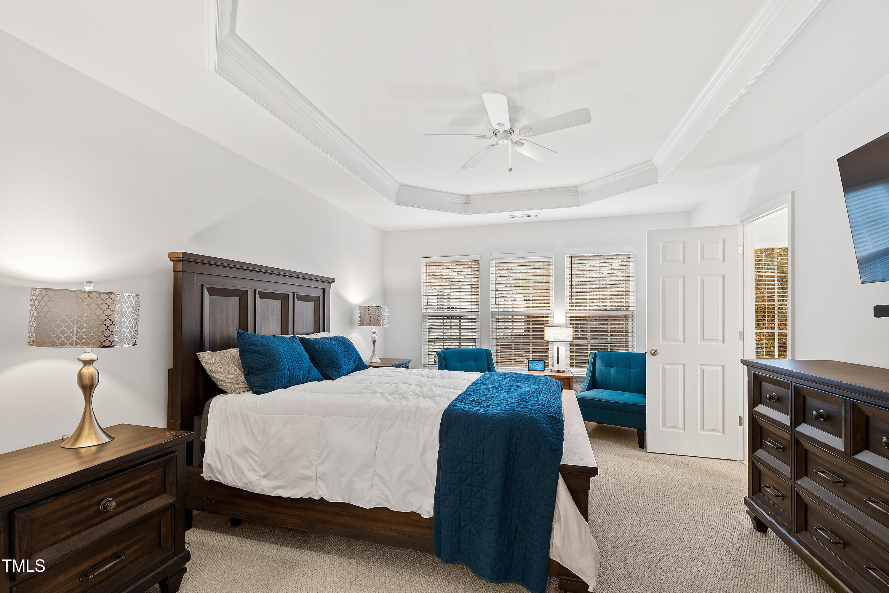 2733 Laurelcherry Street