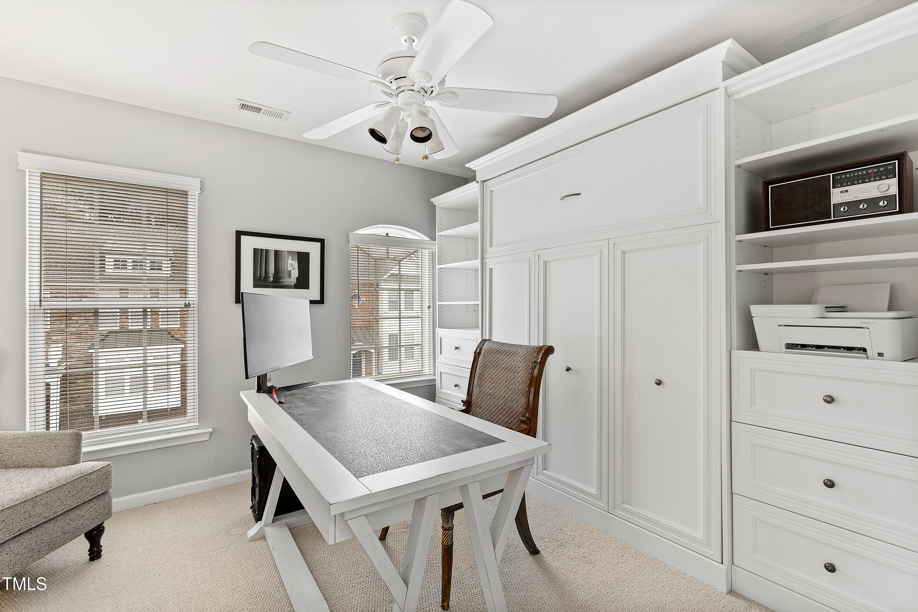 2733 Laurelcherry Street