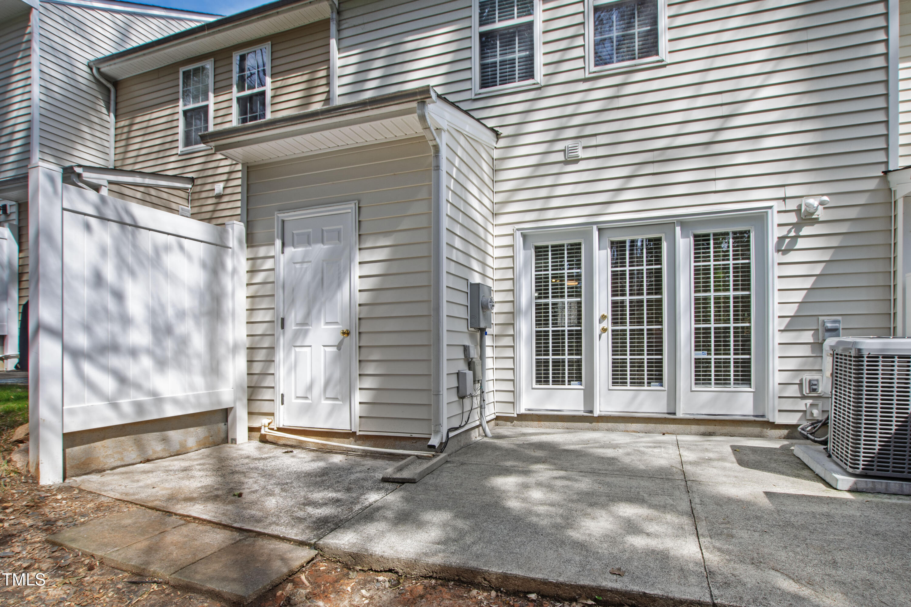 7305 Bonnie Ridge Court