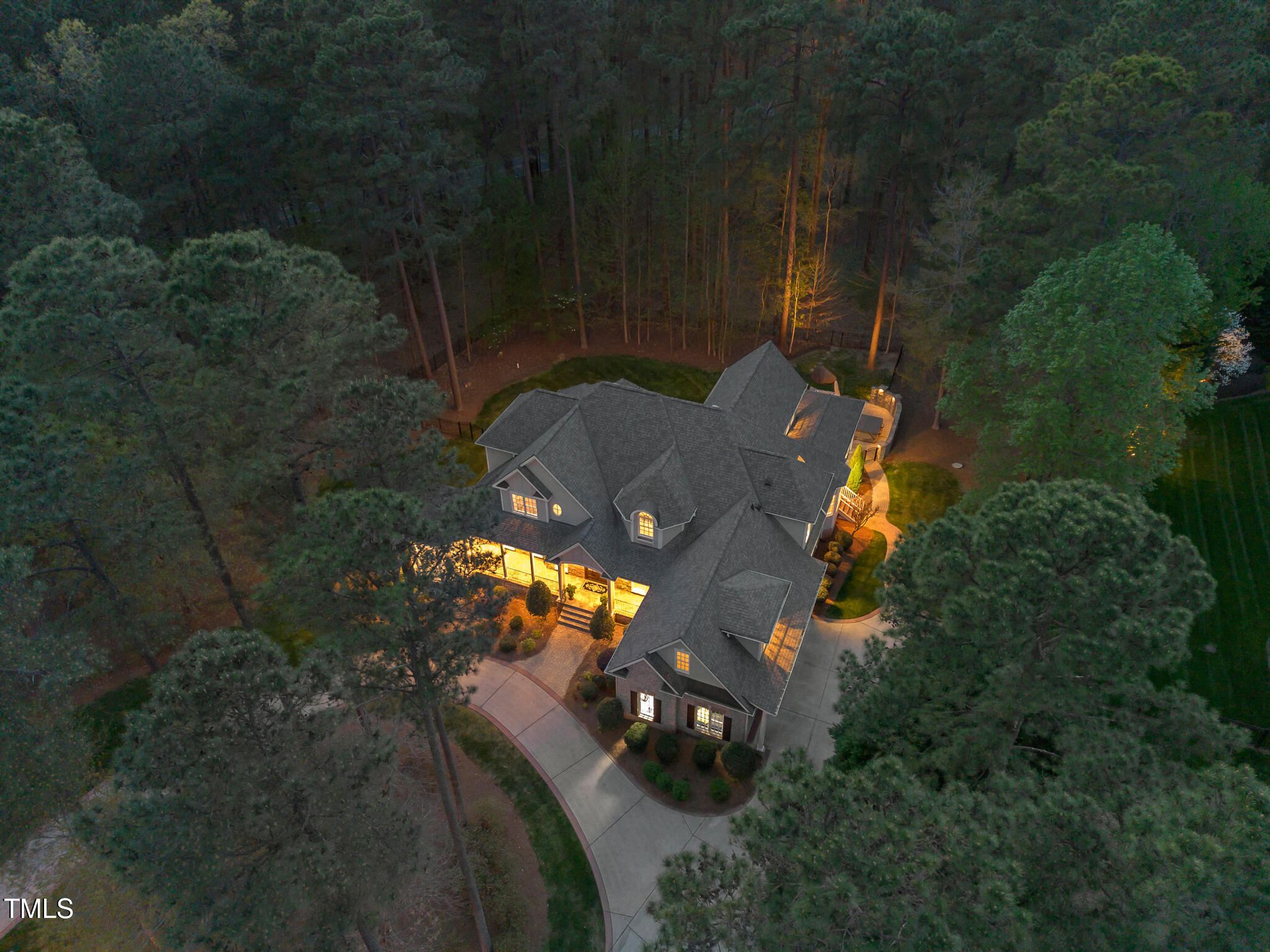 3016 Allansford Lane