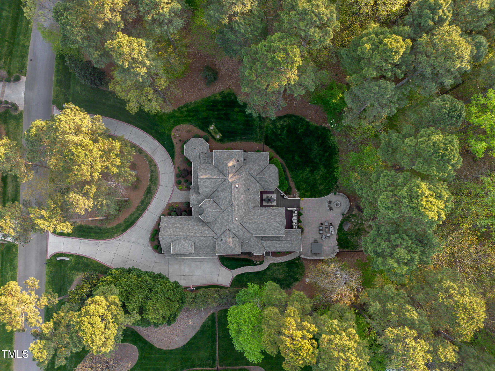 3016 Allansford Lane