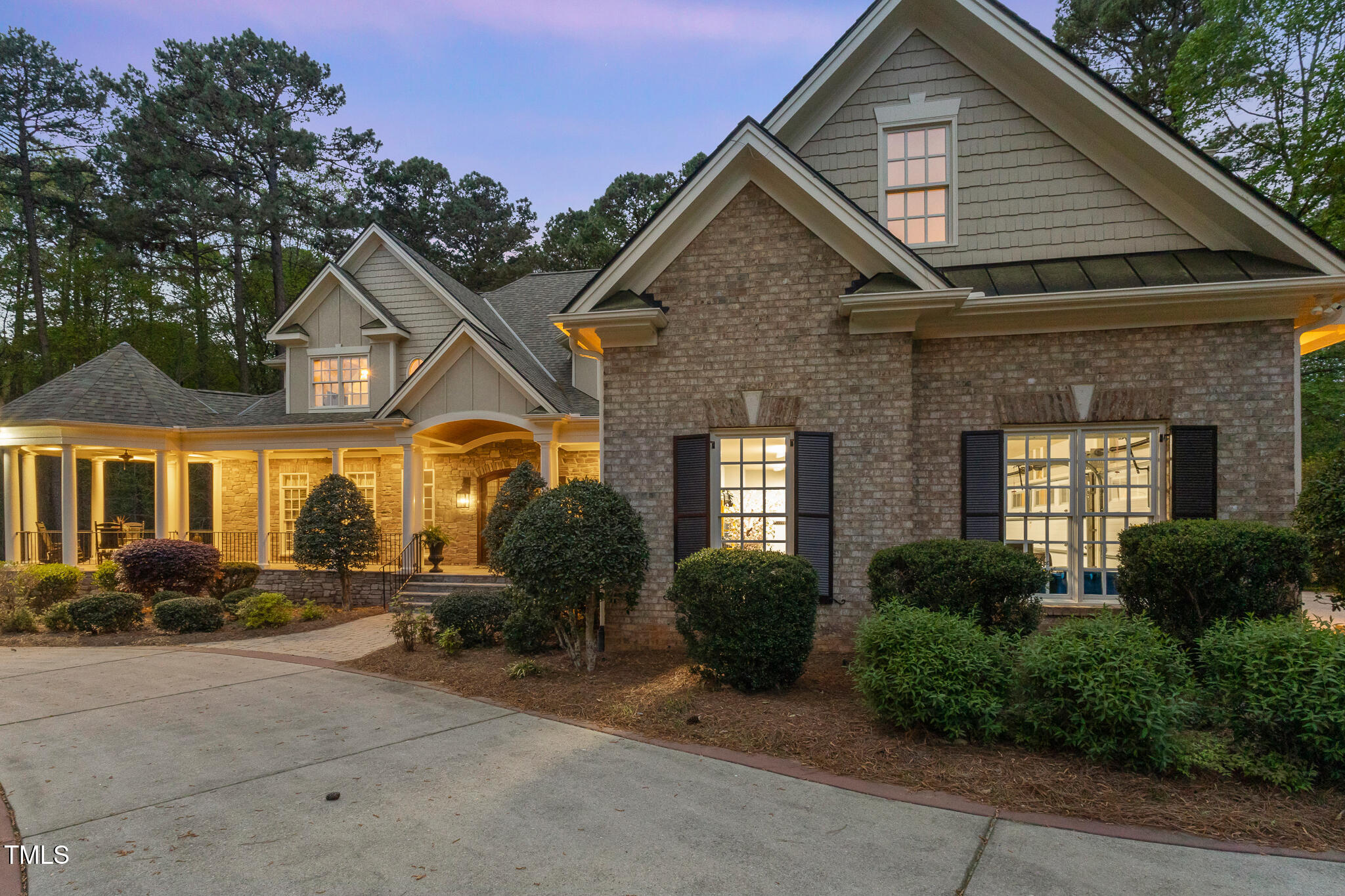 3016 Allansford Lane