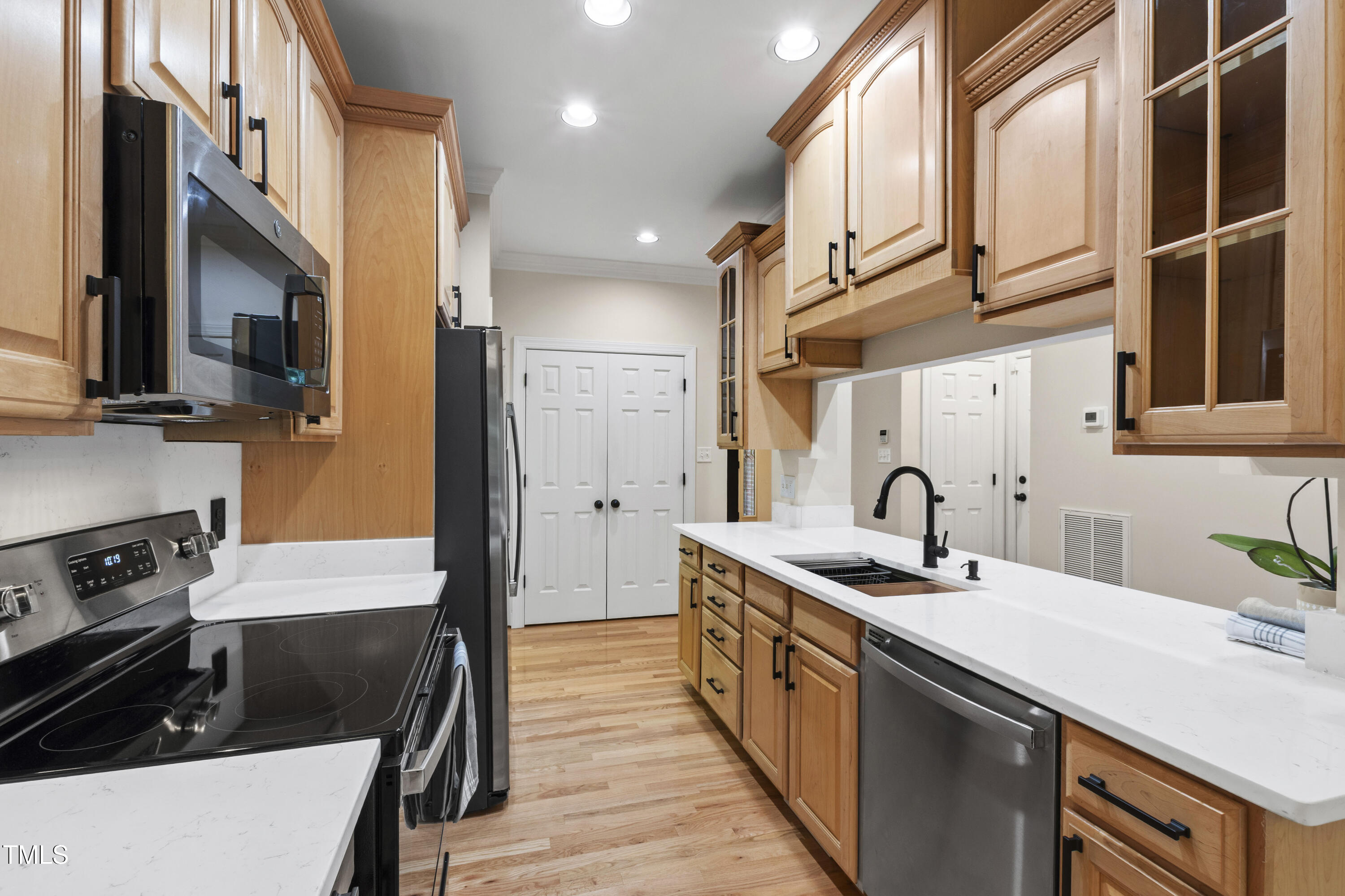 4211 Norman Ridge Lane