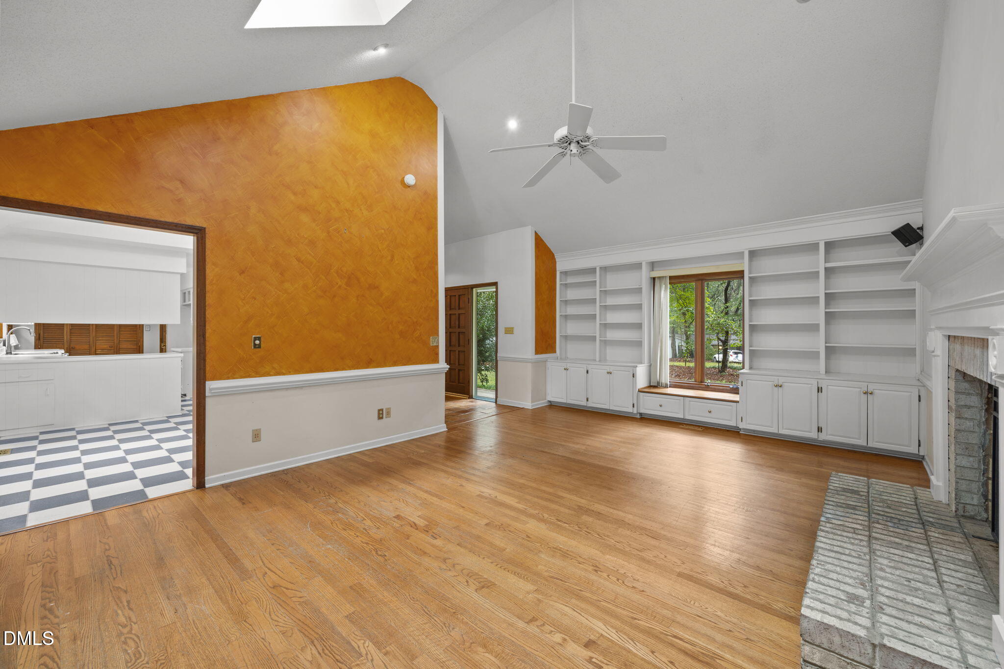 2713 Salisbury Plain