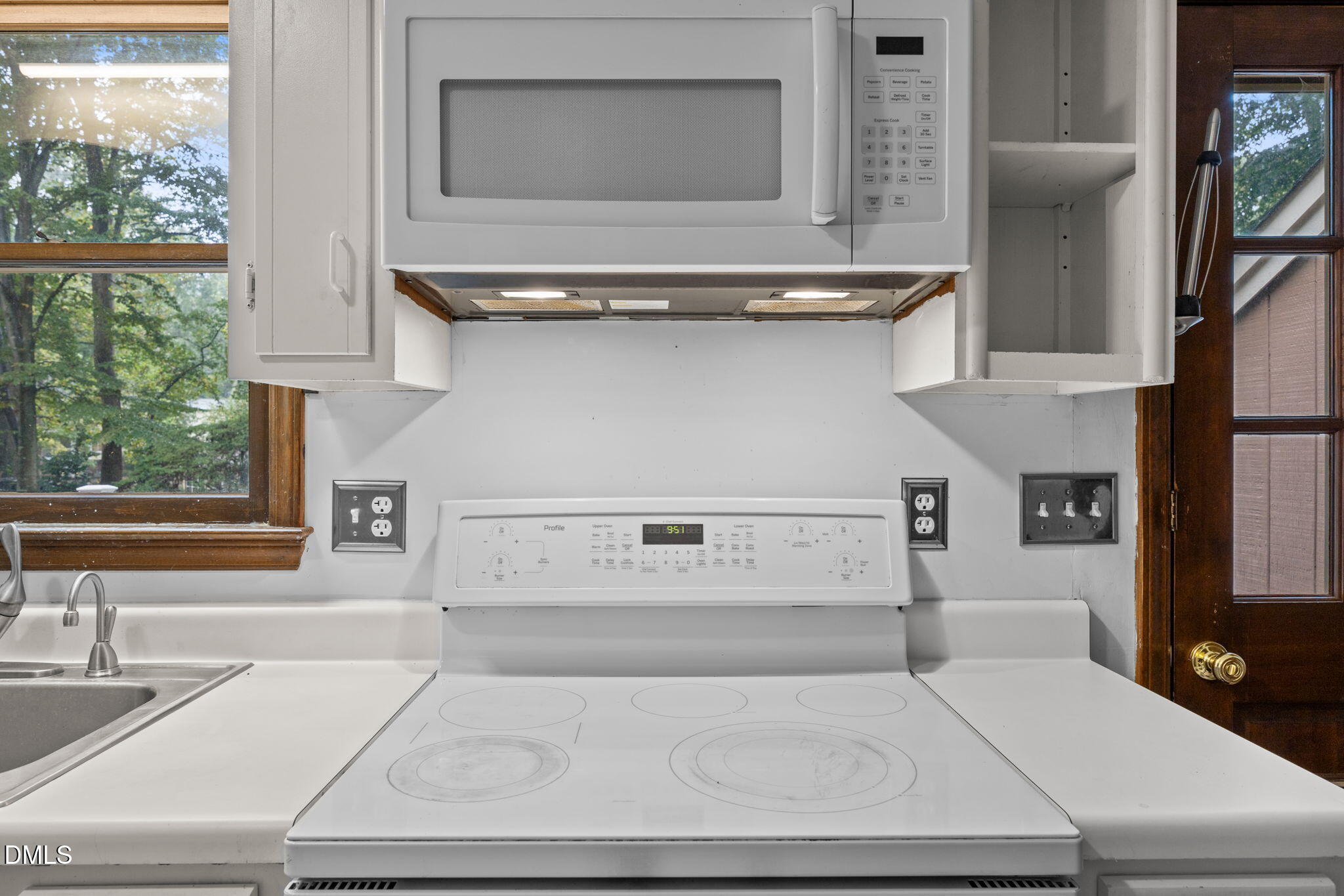 2713 Salisbury Plain