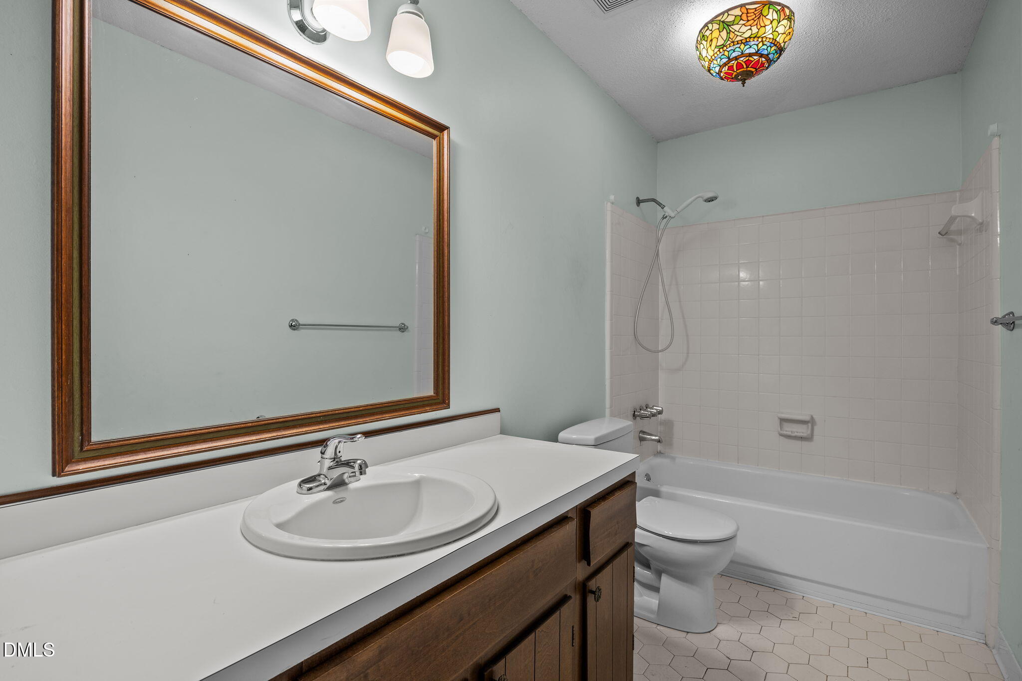 2713 Salisbury Plain