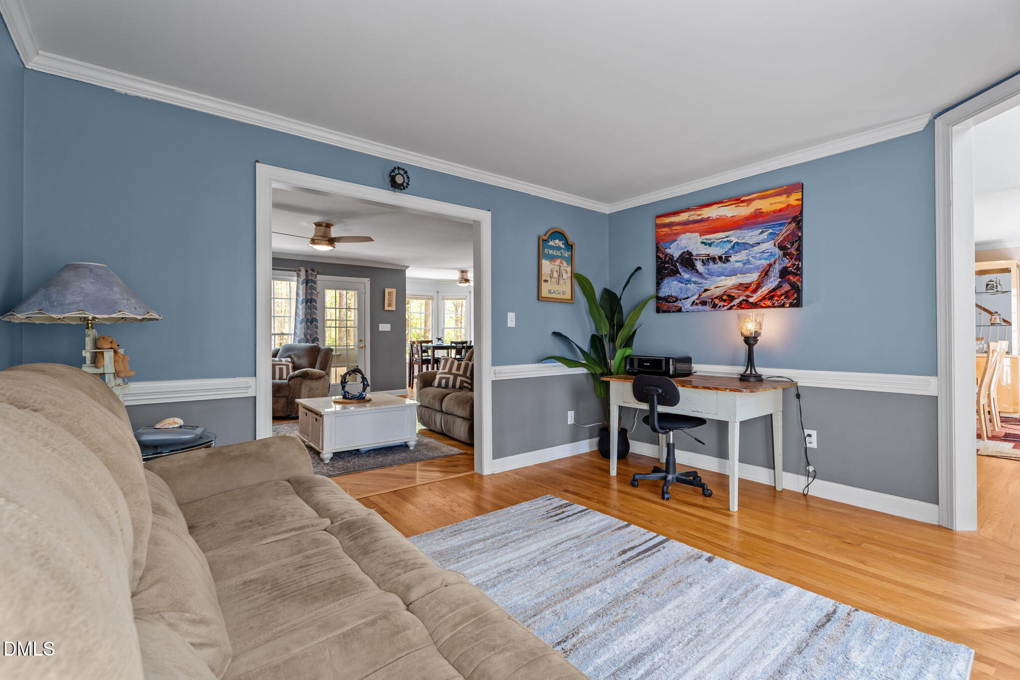 2401 Worthing Court