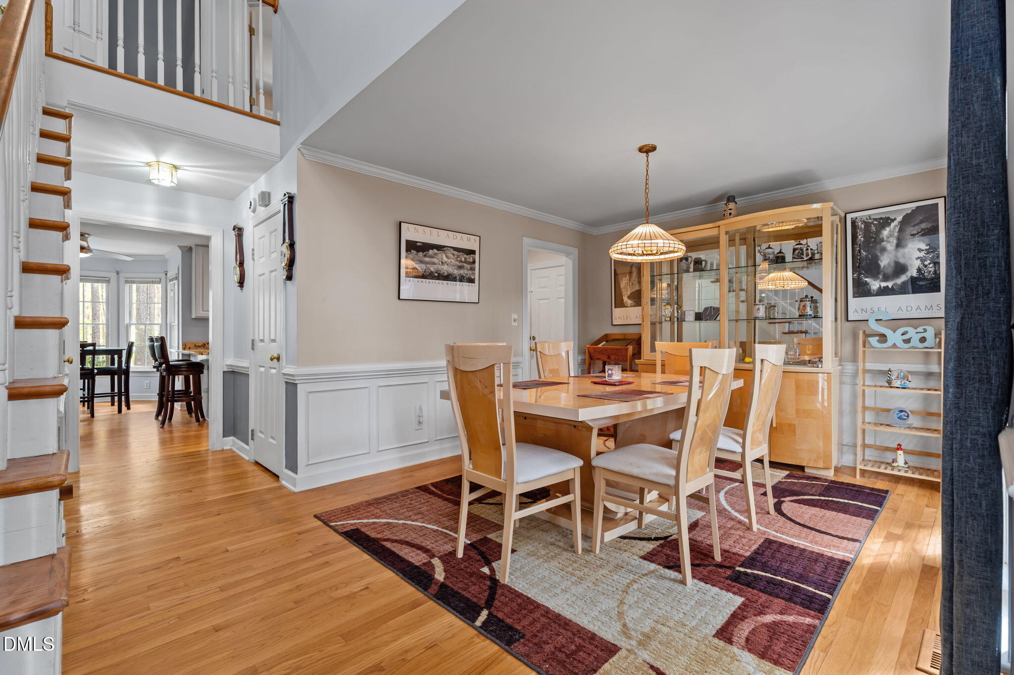 2401 Worthing Court