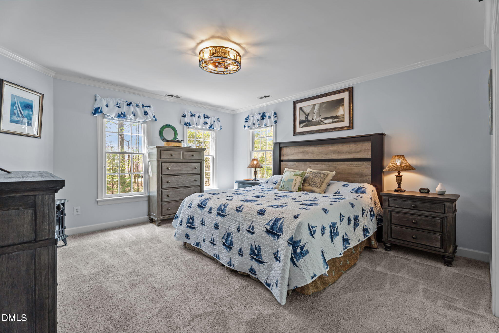 2401 Worthing Court
