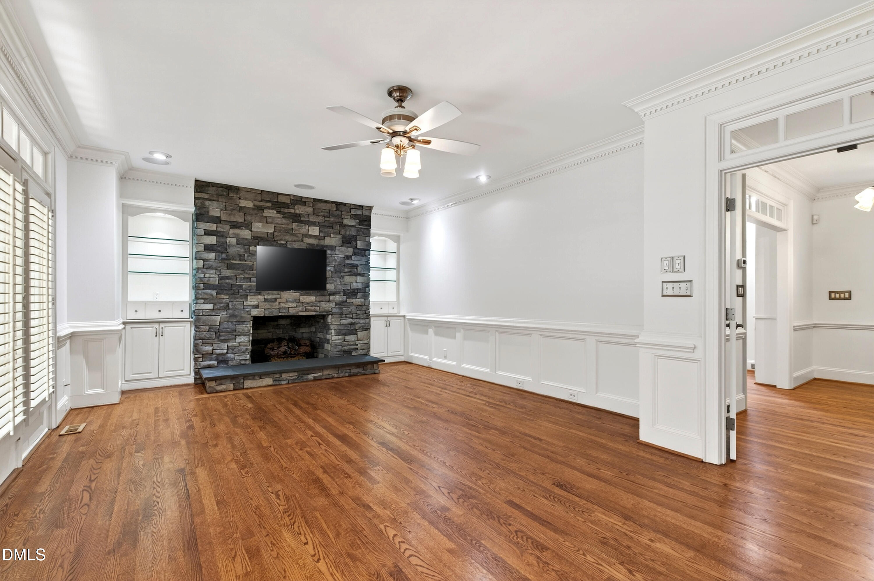 1117 Bentham Drive