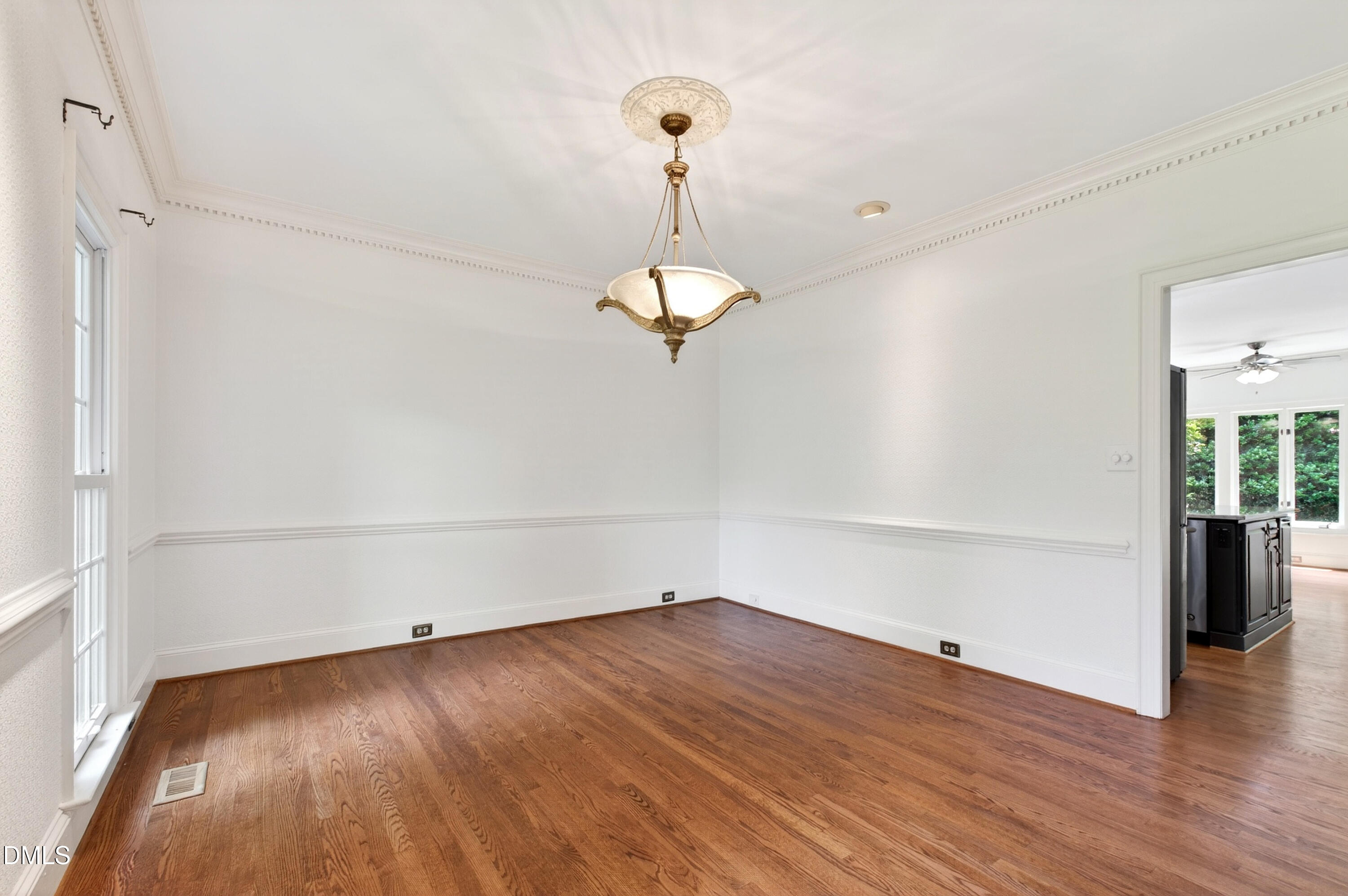 1117 Bentham Drive