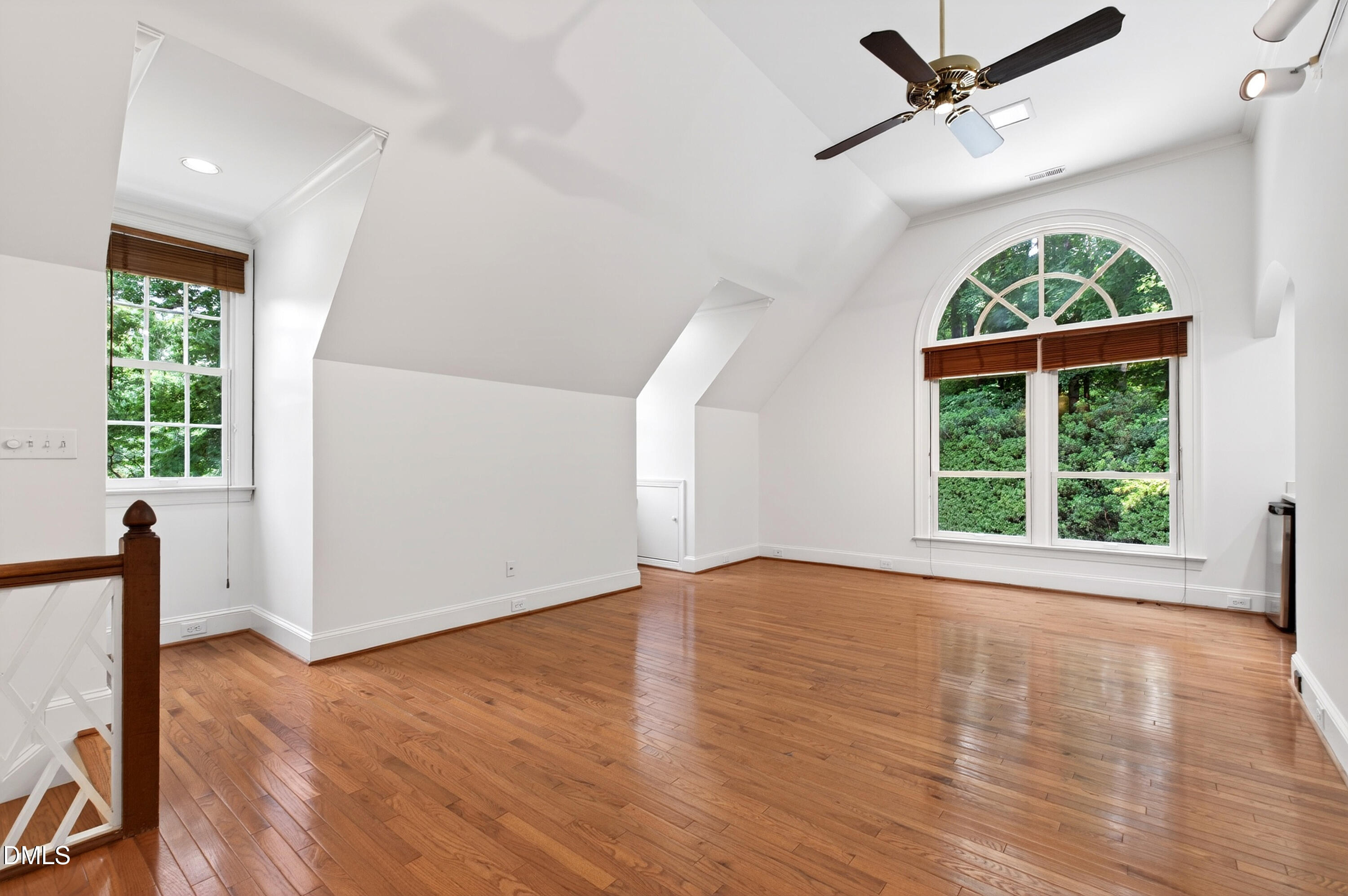 1117 Bentham Drive
